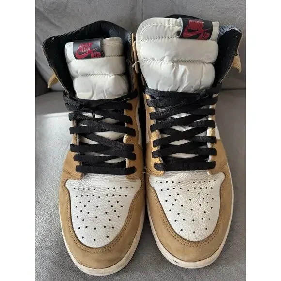 Size 11- Jordan 1 Retro High OG Rookie of the Year 2018 *Pre Owned* - Picture 5 of 10